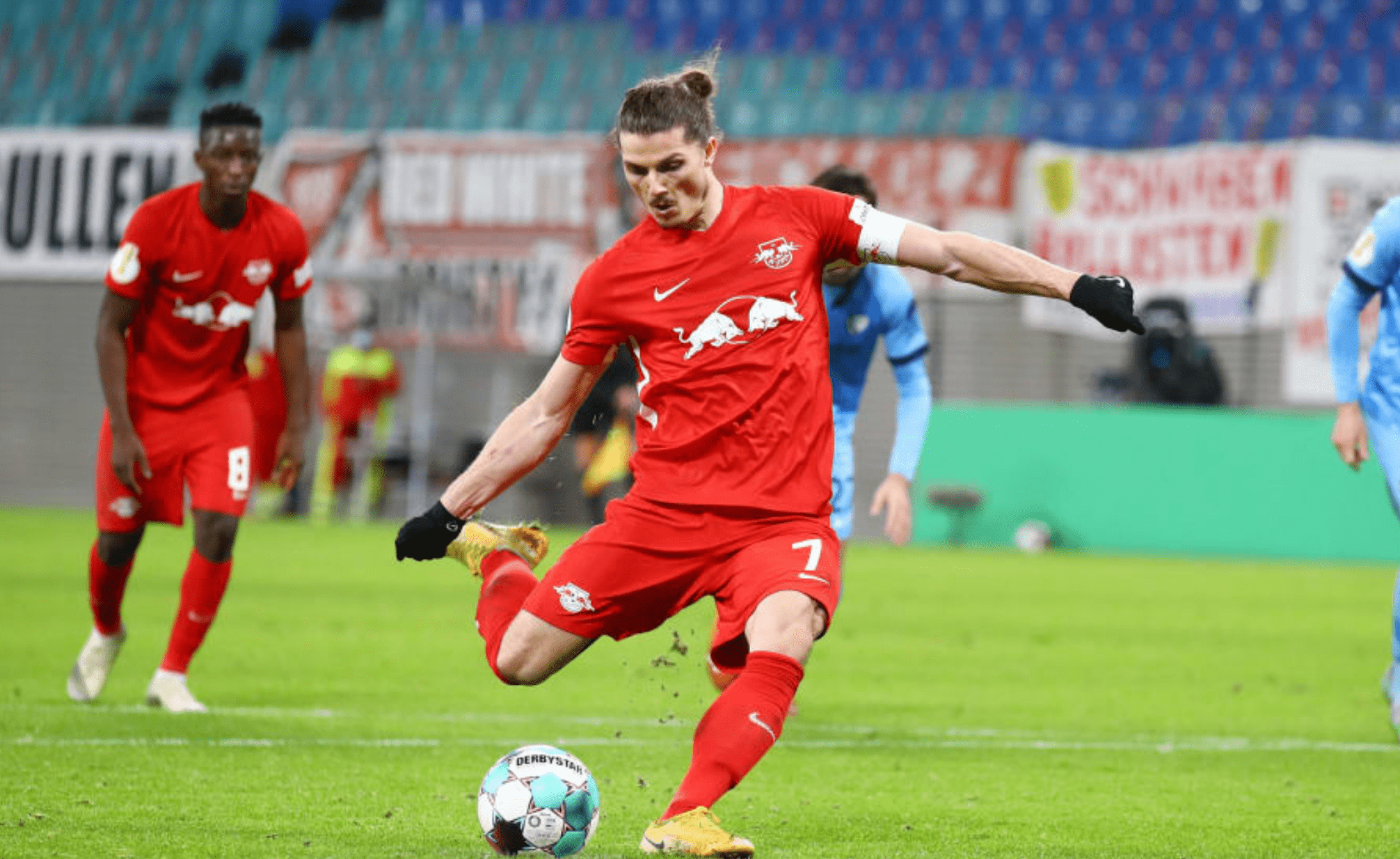 赛后里尔备战意大利杯；单刀错失细节曝光；底气十足；赛季目标并未改变