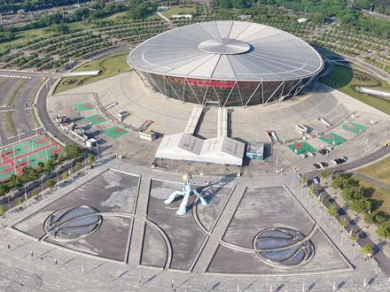 广东宏远训练开放日，今晨官宣签约引欢呼，NBA常规赛在即，控场能力受关注的简单介绍