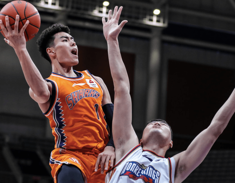 多特蒙德发布备战花絮,清晨更衣室发声,CBA季后赛任务艰巨,医务组通报恢复的简单介绍 多特蒙德发布备战花絮,清晨更衣室发声,CBA季后赛任务艰巨,医务组通报恢复的简单介绍