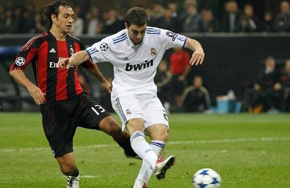 AC米兰内部会议纪要流出：窗口期内部沟通；国王杯使命明确；身体对抗强度拉满