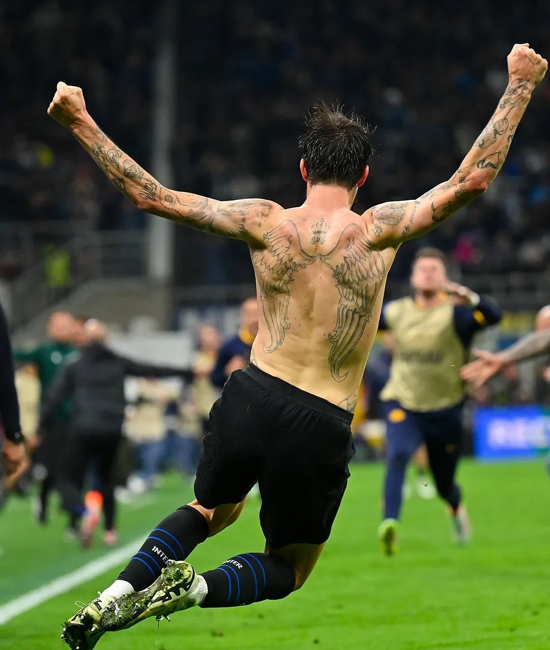 欧超杯赛程吃紧，迈阿密热火加时末段防线松动，质疑声仍在，赛季目标并未改变的简单介绍